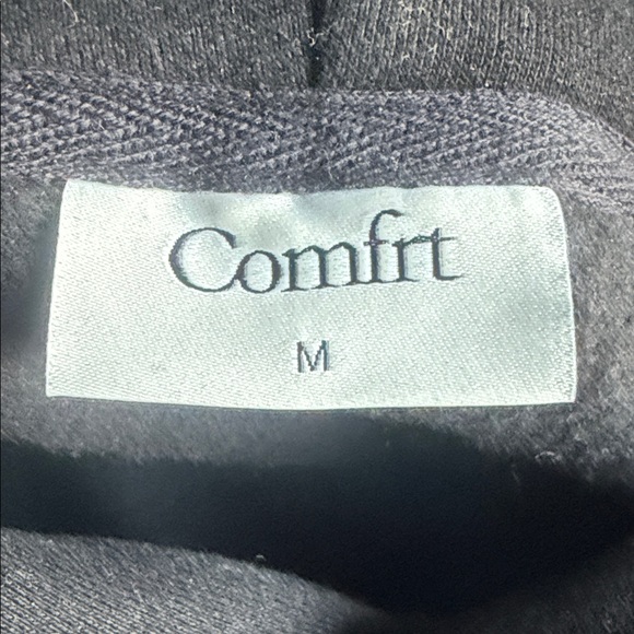 Comfrt Black Men's Hoodie - Picture 3 of 3